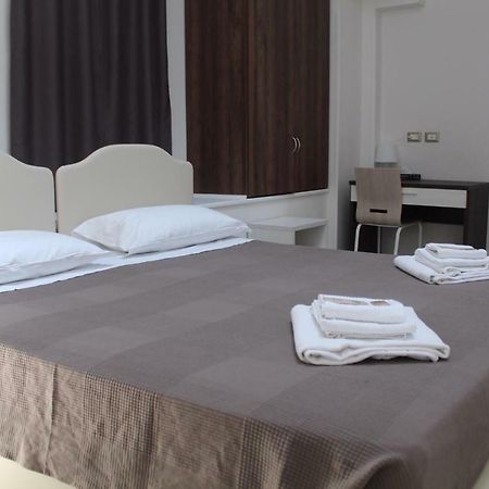 Time Out Aparthotel Casalecchio Di Reno Eksteriør bilde